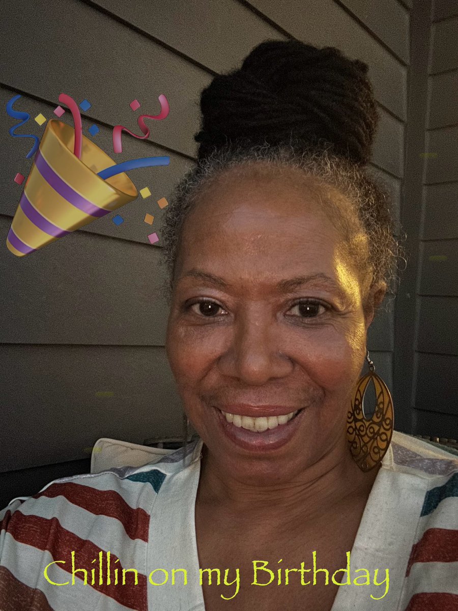 TY for the Birthday Well Wishes 🫶🏼😘
I got cake 🎂 to devour now 😉