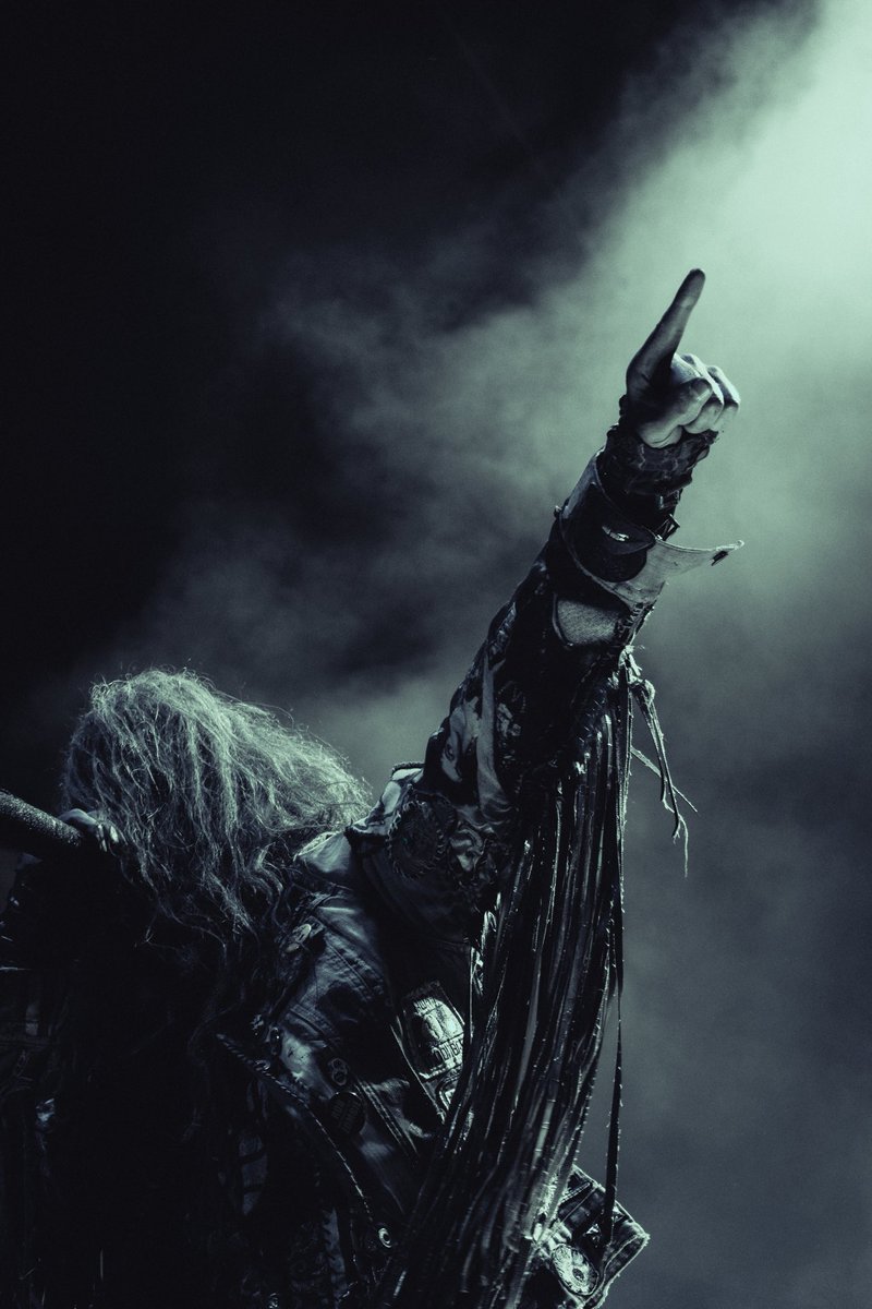 Pt 2 of <a href="/RobZombie/">Rob Zombie</a> at <a href="/UpheavalFest/">Upheaval Festival</a> 🤍

Such a dream