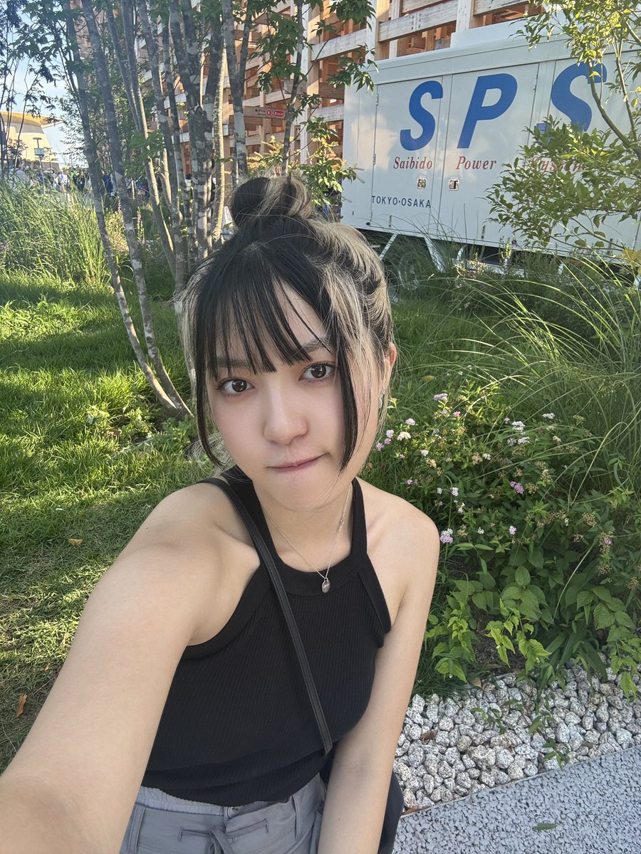 おっはよ〜〜〜☀️

めちゃくちゃ寝た！！！スッキリ！！！
充実した3日間を過ごせたっ(まだまだ写真あるので、今日たくさん載せるね📷)

やらなきゃいけないこと山積みなので、気合い入れてやるぞ〜

よーし、今日も1日ろっきゅーーー⚡️⚡️⚡️