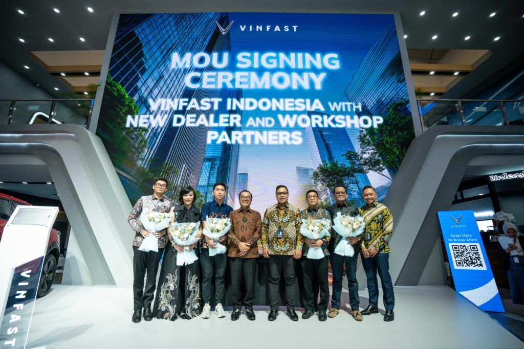 TechNodeGlobal's tweet image. VinFast Indonesia to expand dealership network to 85 showrooms nationwide #vinfast buff.ly/wwAoMGh