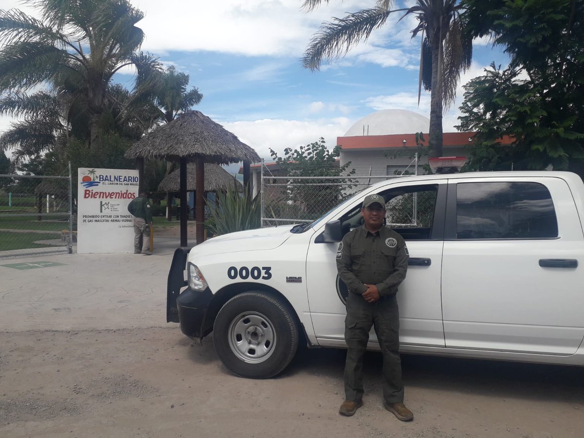 ✅☀️ #VeranoSeguro2025 | La #GCE mantiene presencia operativa y de proximidad social en municipios de las regiones #Centro y #Huasteca, como parte del operativo vacacional.

Estas acciones forman parte de la estrategia de la SSPCE por un #PotosíSinLímites.