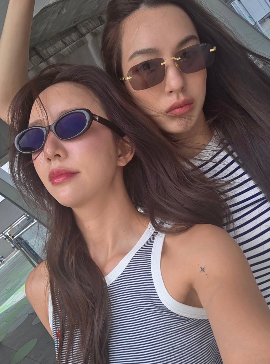 Meiliynty's tweet image. พี่ณัณชัดๆ😎 หลังๆมานี่พี่จูนดูชอบร่างพี่ณัณนะค้าบนะ 55555555
จูนเอนจอย เอนจอยจูน 🤭💕