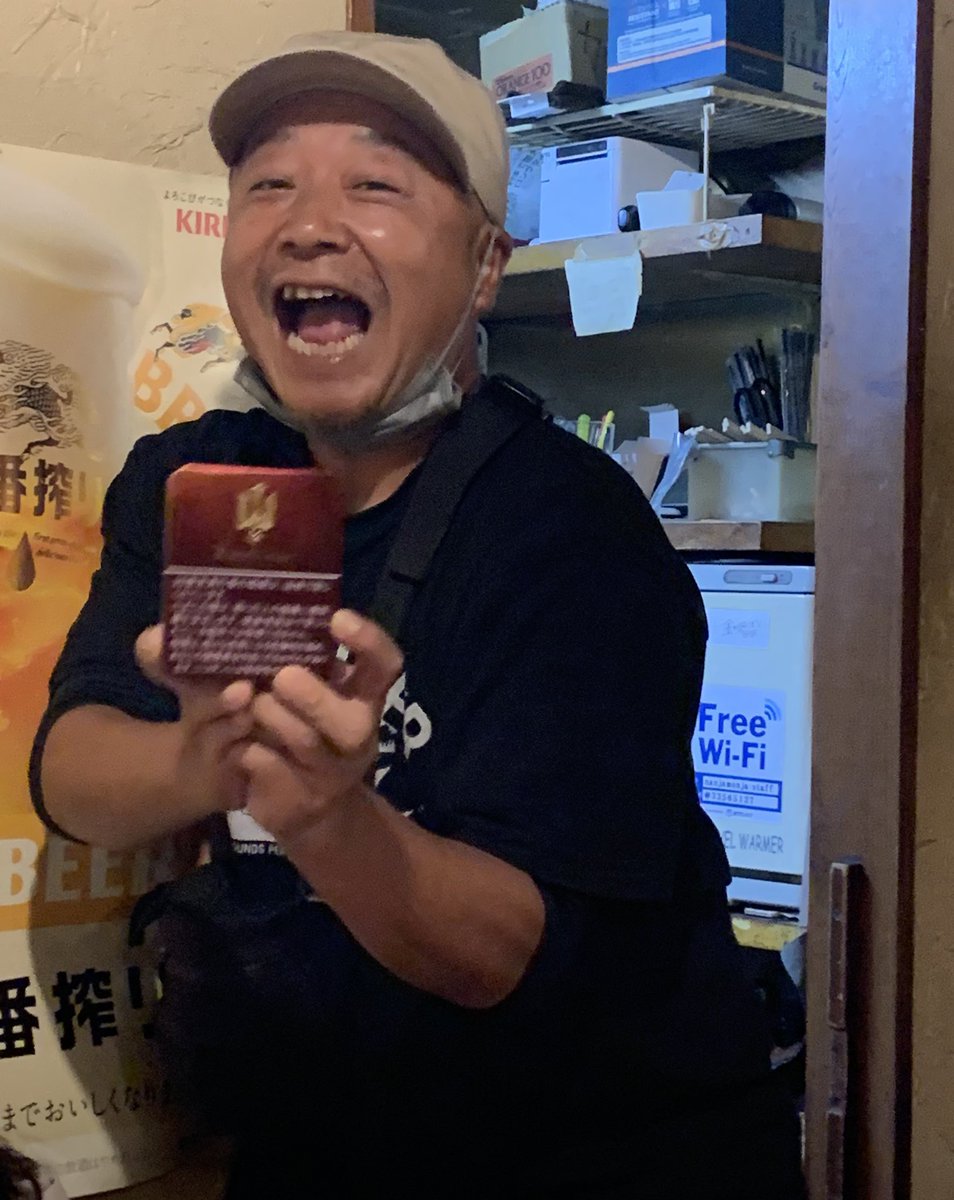 ks_25th's tweet image. ロマンの赤松さん夏のお誕生日会2025🎂
おめでとうございます🎉🎈㊗️
いつも優しいロマン先輩のお気遣いに
逆に元気をいただいてしまいました🙇♂️
らりるRIEさんキープランニング山本くん
構成作家の金子さんそしてRIEさんのペット🦎J-SHOCK(ジュウショク)ちゃんもお祝いに駆けつけました😆楽しかった🌃