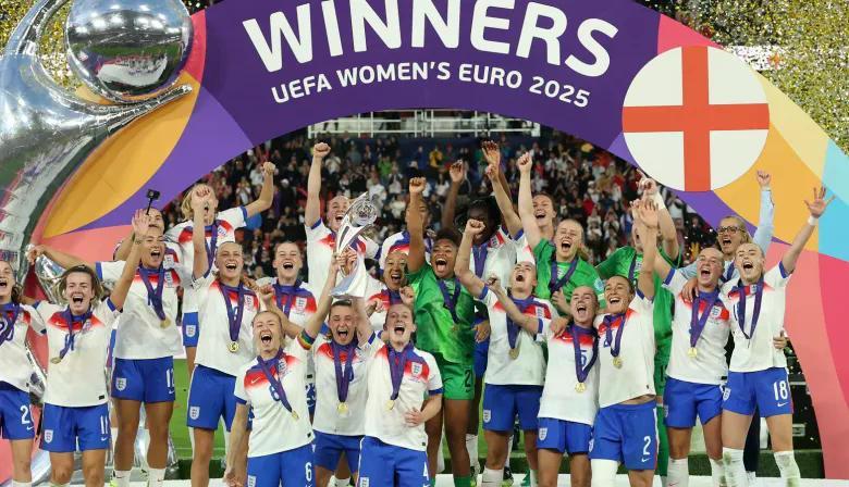 news_digitales's tweet image. Inglaterra le ganó a España y se quedó con la Eurocopa femenina en Suiza - NewsDigitales ebx.sh/hutH9A