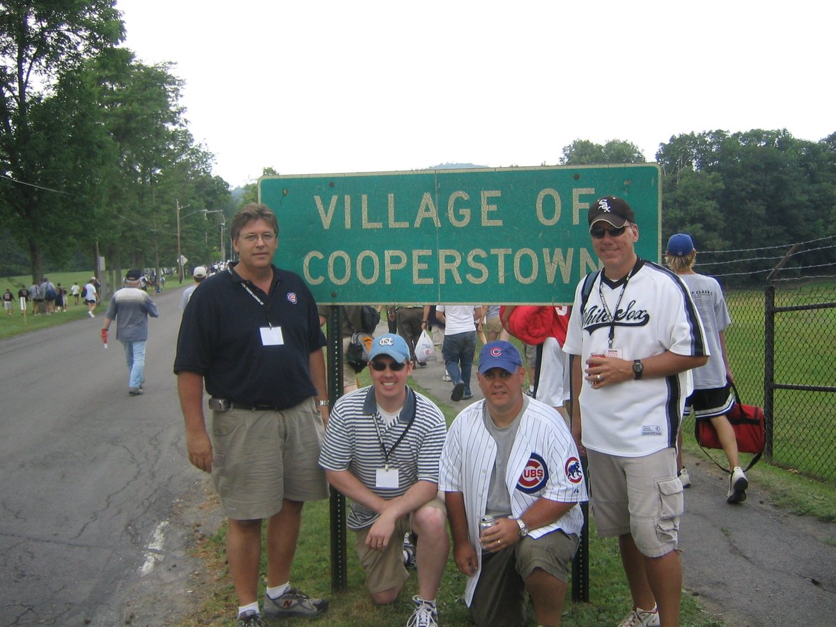 scottallenlewis's tweet image. A great weekend in 2005 celebrating a great 2B. Thanks for the memories Ryno. @Cubs @MLB