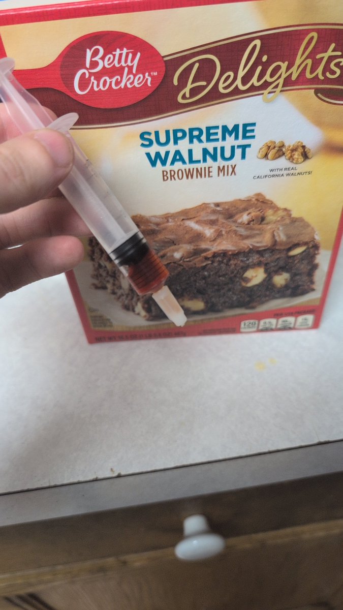 Dabkingg710Dab's tweet image. Last of the syringe about to make some brownies in a little bit ๐ฅ๐คค๐ซ @highgroundmi