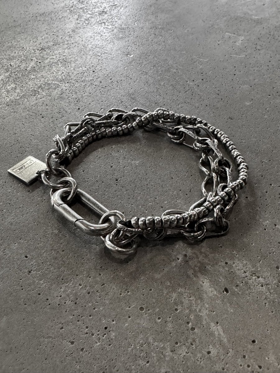 DARKWAVE_STORE's tweet image. [ GOTI ] JEWELRY 

New Arrivals at DARK WAVE 

d-a-r-k-w-a-v-e.com

📍 Singapore, orchardgateway 04-14, Orchard Road

#Goti #DarkWaveSg