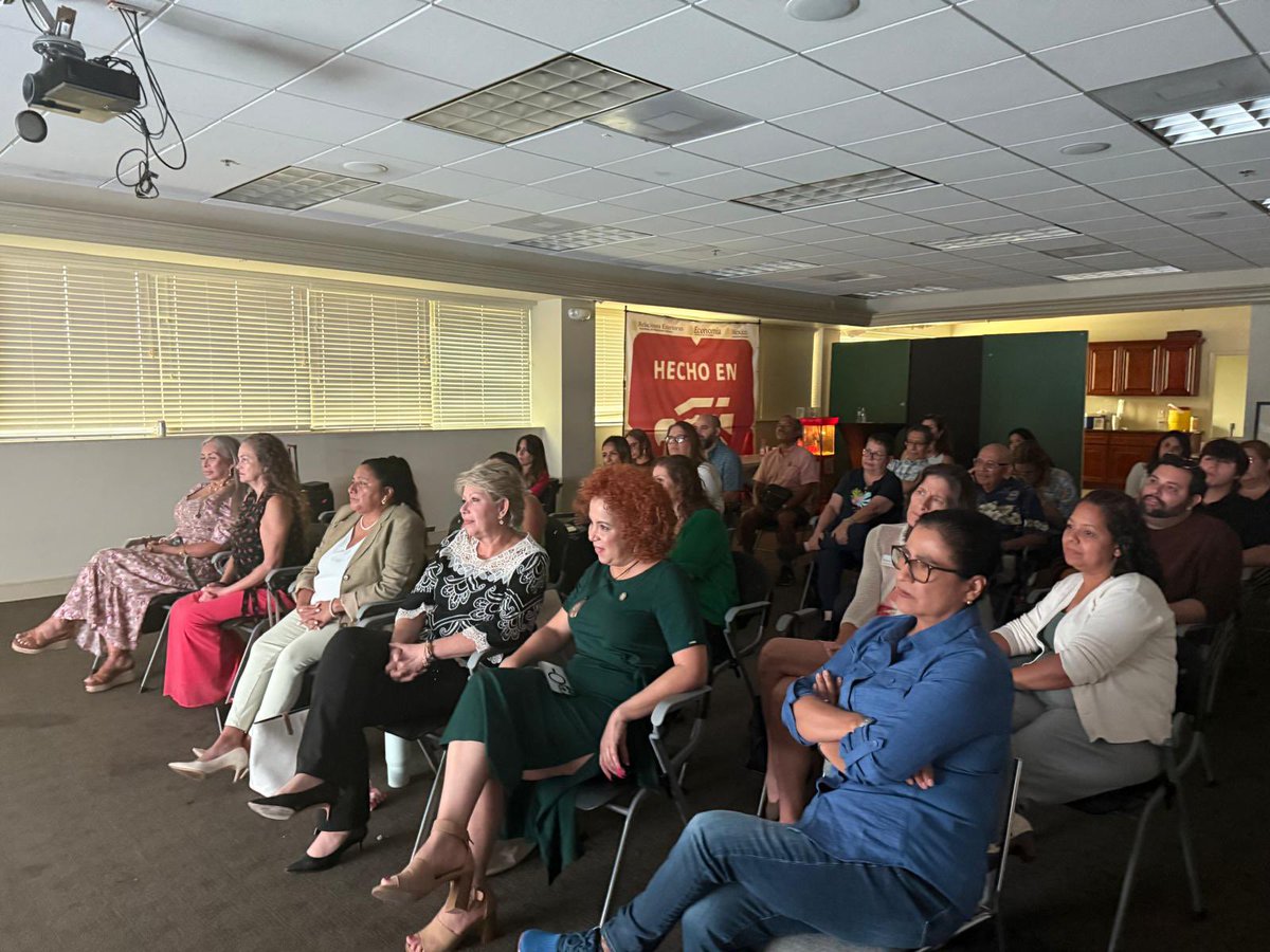 ConsulMexOrl's tweet image. Continua el 10° Festival Mexicano de Cine y Cortometrajes en Orlando, #ShortFilmFestOrl
En donde se proyectaron los cortometrajes de la categoría Empoderamiento y Visibilidad de la Mujer
1.No vuelve a pasar 🎬
2.No más violencia 🎬…