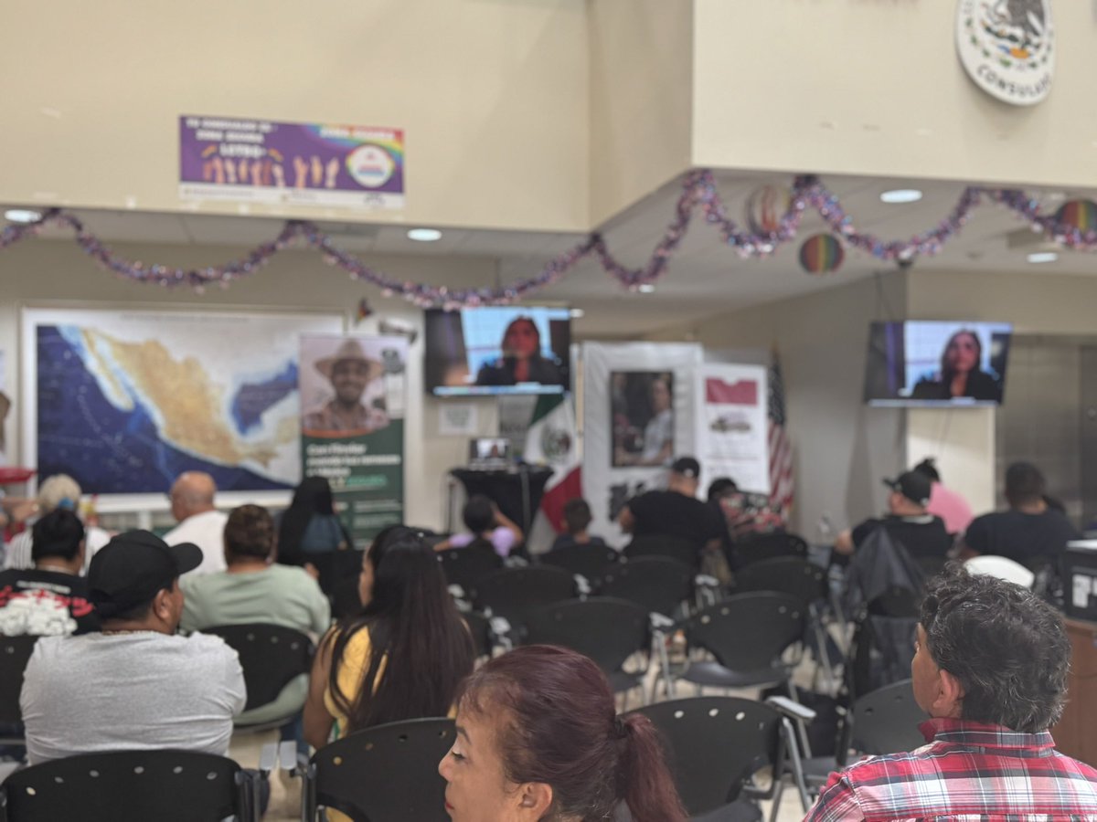 ConsulMexOrl's tweet image. Continua el 10° Festival Mexicano de Cine y Cortometrajes en Orlando, #ShortFilmFestOrl
En donde se proyectaron los cortometrajes de la categoría Empoderamiento y Visibilidad de la Mujer
1.No vuelve a pasar 🎬
2.No más violencia 🎬…