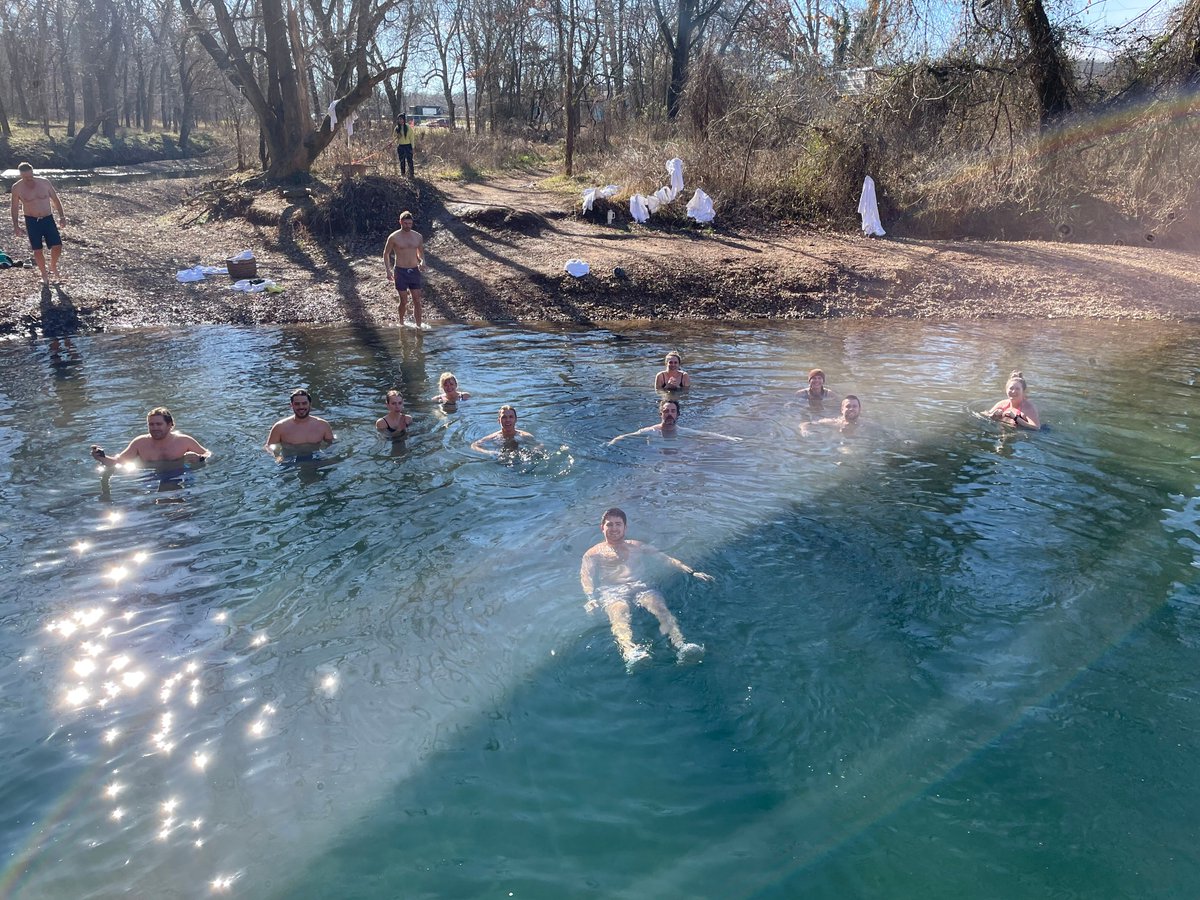 justin_ternes's tweet image. Philosophy fuels performance
How you think, your approach to life, your self talk, your roots, your beliefs, your motivation.
The deeper you connect to a personal philosophy, the more purposeful your performance.
