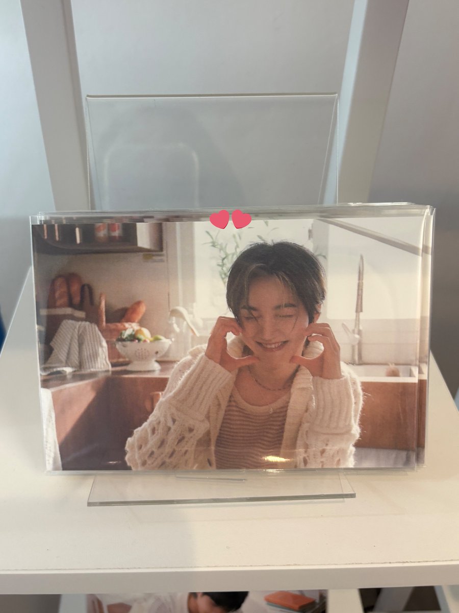 _fuse__BBE's tweet image. 팝업 엽서는 매일 다 바뀌는건 아니고 수량소진되면 일부 바꾸고 그런식이래요!! 예쁘다 퀄리티 미침…