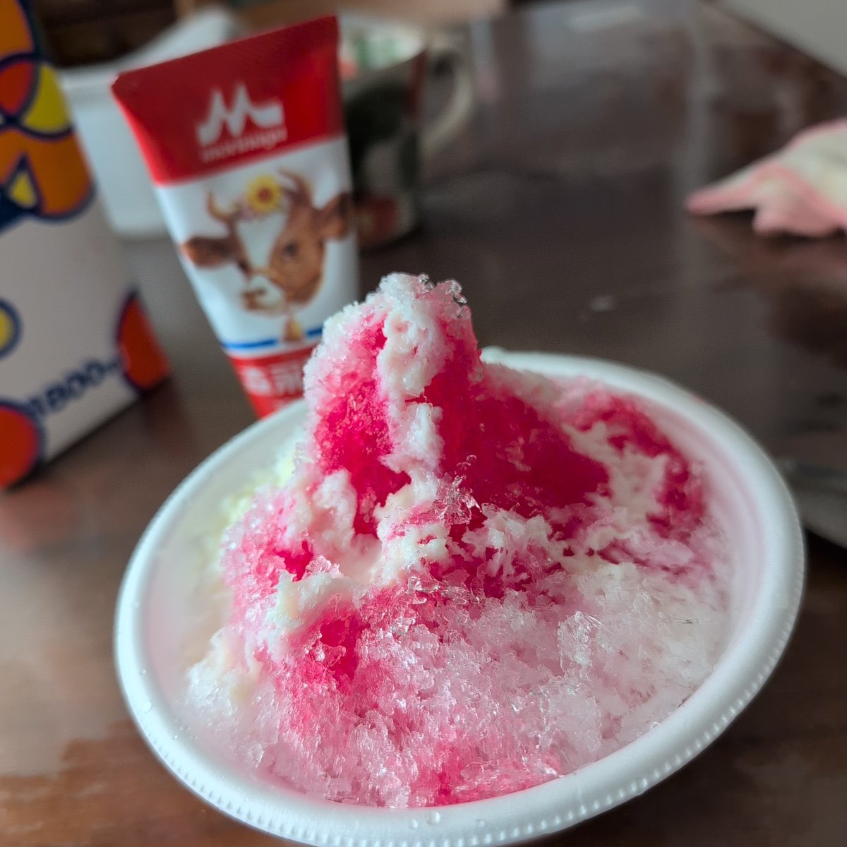 aRTuqJi5M3eiB0G's tweet image. #ZIP
この前かき氷器🍧を紹介してて
かき氷🍧好きな私は欲しくなり
氷🧊がかき氷屋さんのようにふわっとわたのように軽くとろける食感の氷🧊🍧電動わた雪をamazonで買いました😊食べた後は涼しくなります🍃頭も痛くなりません
クッキーは見てるだけです😹