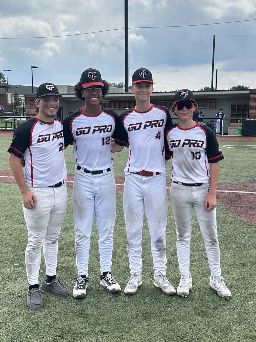 LasVega25's tweet photo. Final game of the year didn’t go the way we wanted it to however, I would like thank @gopro_ball, @MBSingler, and @GoProGibas2027 for giving me this opportunity to ball out the last two years. This program has meant so much to me and they made me feel like family, I have learned so much and would not have evolved without those around me whether that be the coaching or my teammates. I enjoyed the ups and downs of each season, so many memories were created and I cherish every single one of them. As I move on to this next chapter in my career, I will never have the right amount of appreciation for this program, my coaches, and teammates, truly thank you. 25 out.