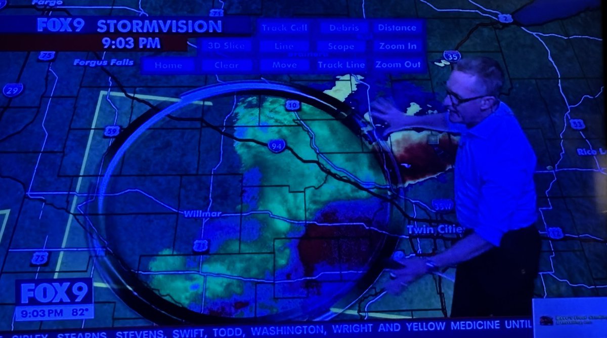 mcguirereports's tweet image. UMMMM what does that black circle mean?!?!