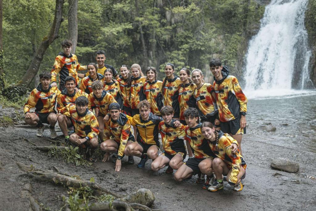 El planter català busca coronar-se al Mundial Juvenil d'Skyrunning, que se celebrarà a Gran Sasso (Itàlia) el proper cap de setmana

L’equip de la <a href="/fedme_es/">Fedme</a> estarà formada per la flor i nata dels joves  corredors catalans

➕INFO➡️ tuit.cat/rLwn8