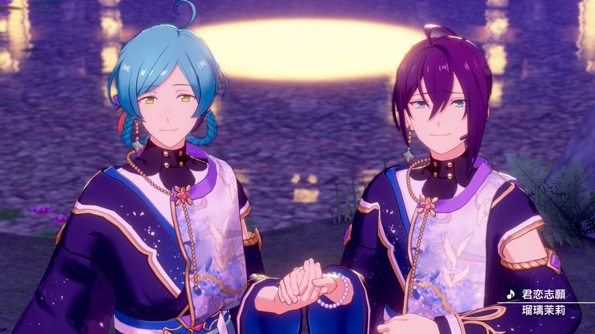 DandeLion_anim's tweet image. 『あんさんぶるスターズ!!』
瑠璃茉莉(ルリマツリ)が歌う「君恋志願」
のMVが公開されました🎉
もどかしく甘酸っぱい夏祭りでの
恋模様を描いたmvに仕上がりました🎐💕
このMVでしか見れないメンバーの甘い表情や
美しく幻想的な演出をお楽しみください🎆
youtube.com/watch?v=PF5Oe8…
#あんスタ