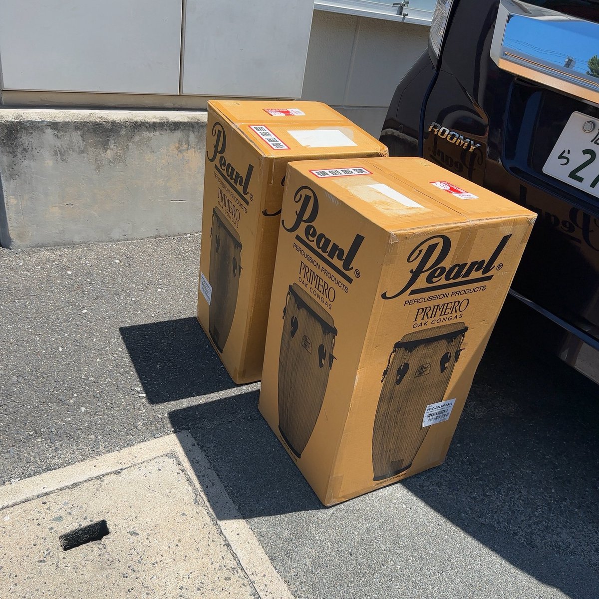 暑すぎて何も言葉が出ません

出るのは汗だけ

4Fまで2往復
運動です