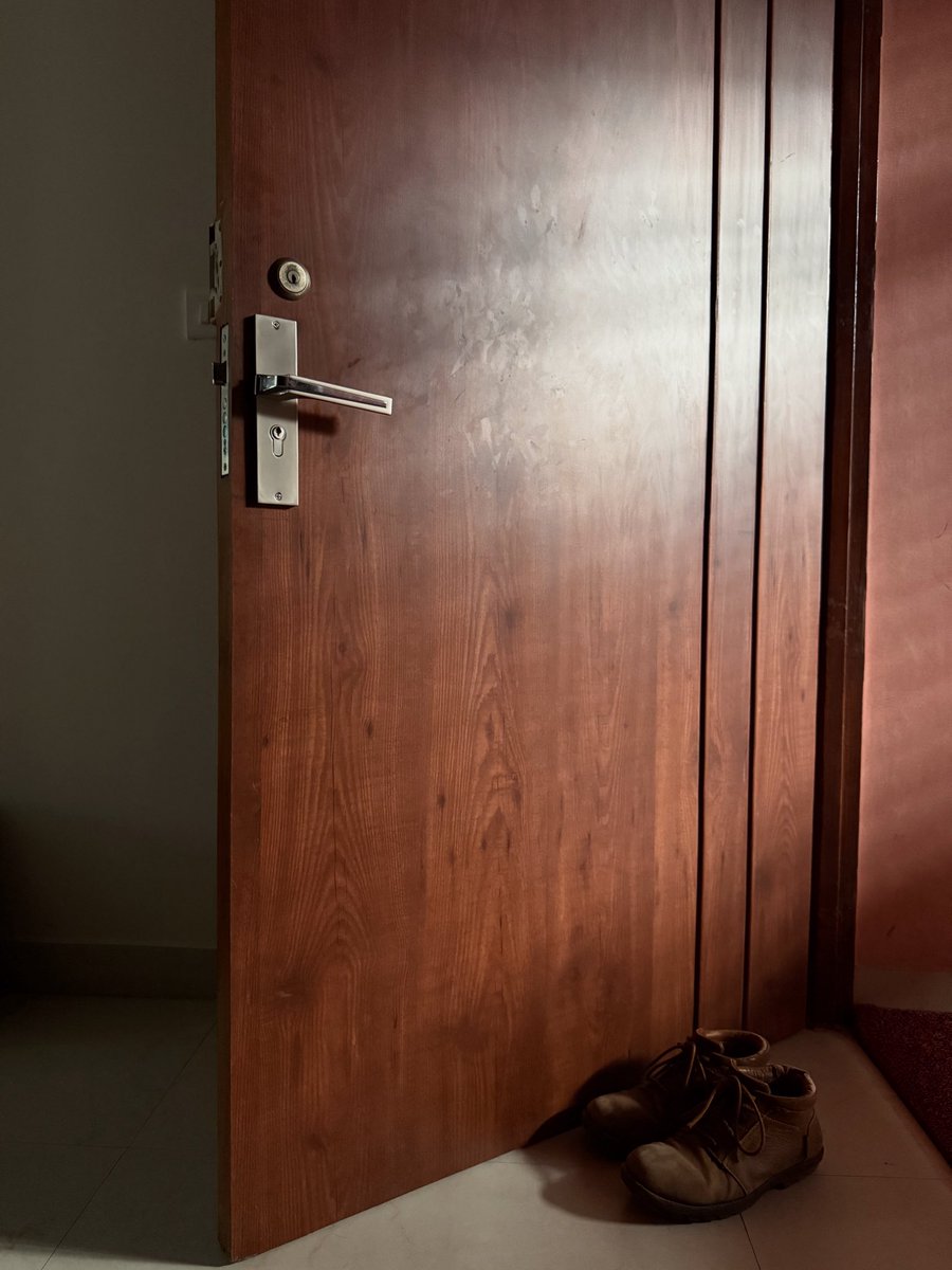 thedelhiwalla's tweet image. On the  poignancies of a threshold