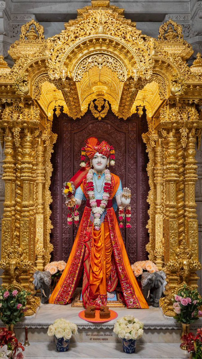 DrBpatel's tweet image. Have a blessed day😇
Jai Swaminarayan🙏

(London mandir)