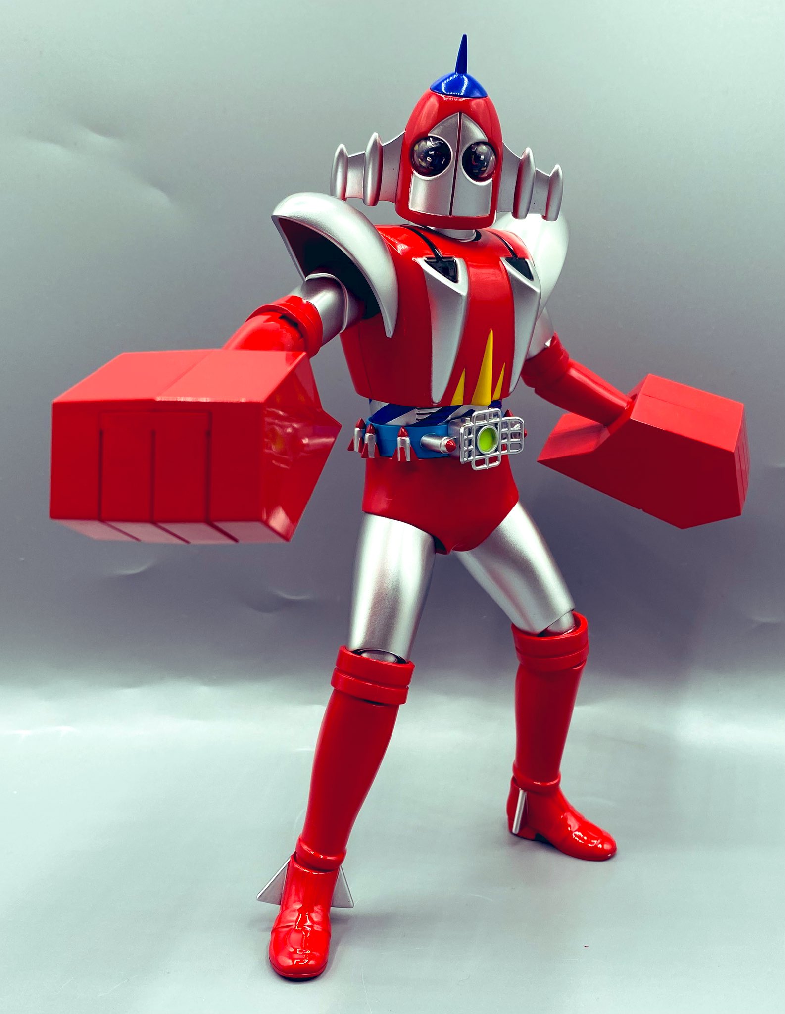 宇宙鉄人キョーダイン
石森章太郎
パワァ　コミックス　初版発行 宇宙鉄人キョーダイン」、ACTION TOYSより「スカイゼル