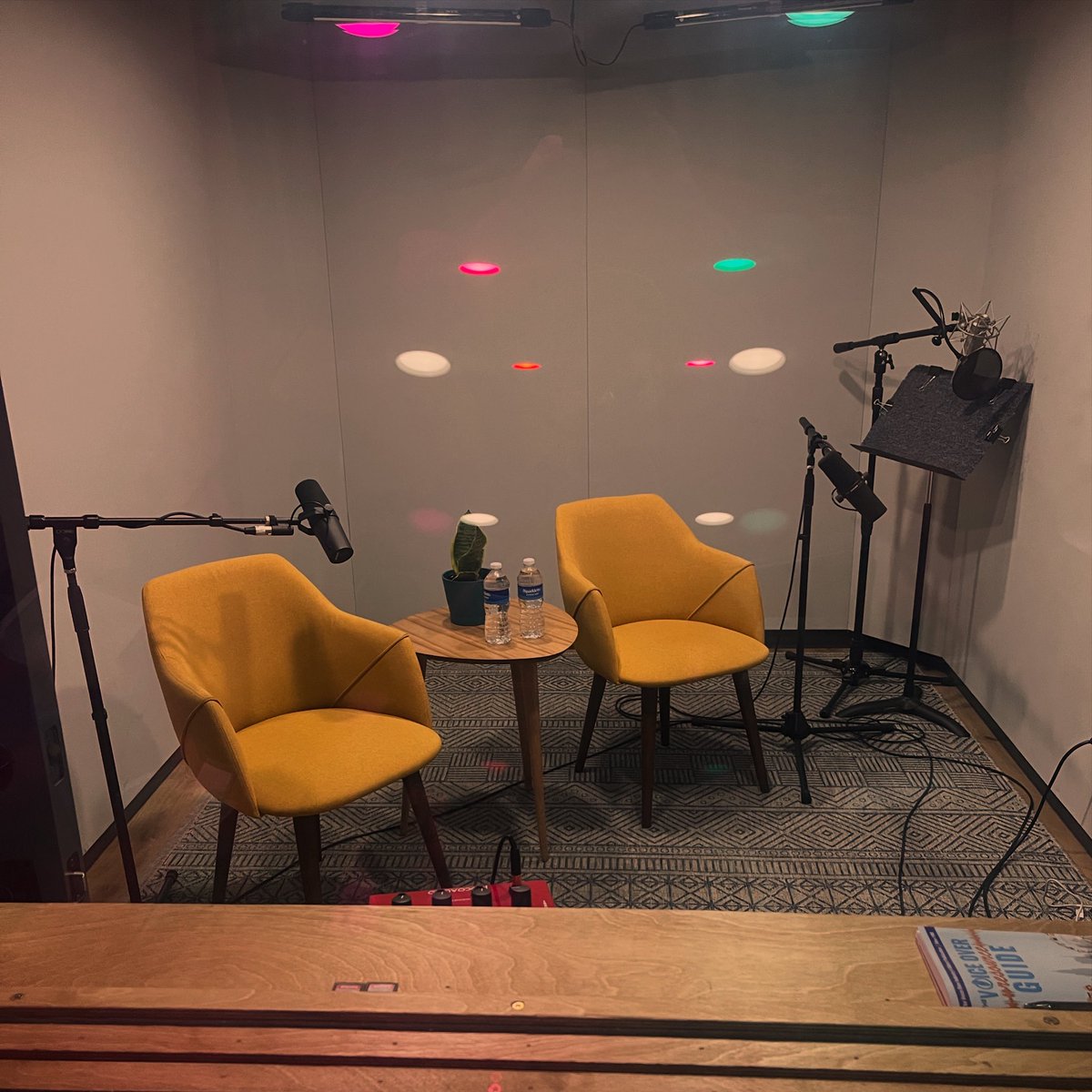 Real Voice LA tweet media