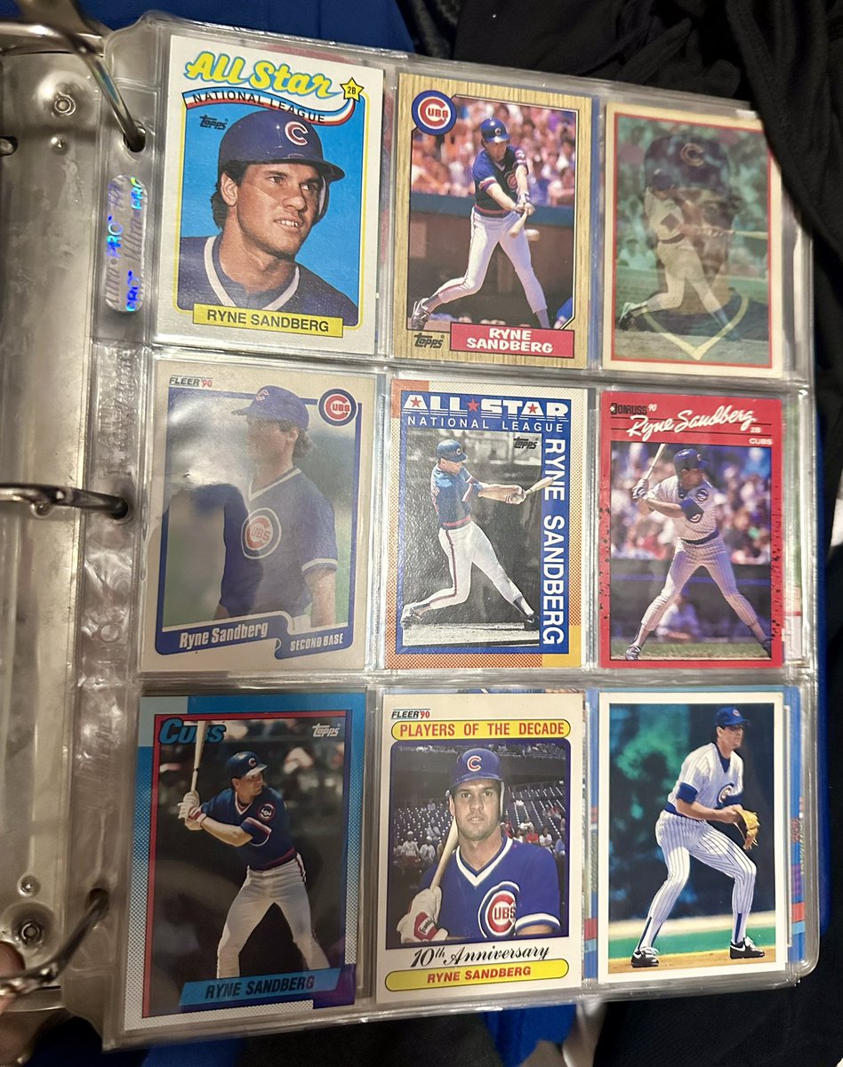aviles1980's tweet photo. @Cubs @MLB Loved the guy https://t.co/0c1Fgr8fva
