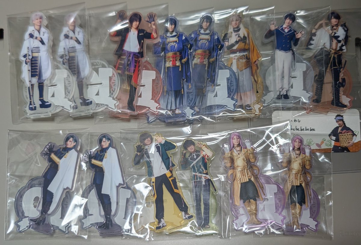 bebebebebee's tweet photo. 【交換】ミュージカル刀剣乱舞 目出度歌誉花舞 十周年祝賀祭 刀ミュ
譲）アクスタ
☆鶴丸、大倶利伽羅、三日月、小狐丸、堀川、長曽祢、青江、桑名、篭手切、蜂須賀

求）
後家、陸奥守、今剣、物吉

☆は後家のみ
後家または陸奥守含む交換のみ

本日29日14時以降〜開演前会場付近手渡し希望です https://t.co/oenC429VlJ