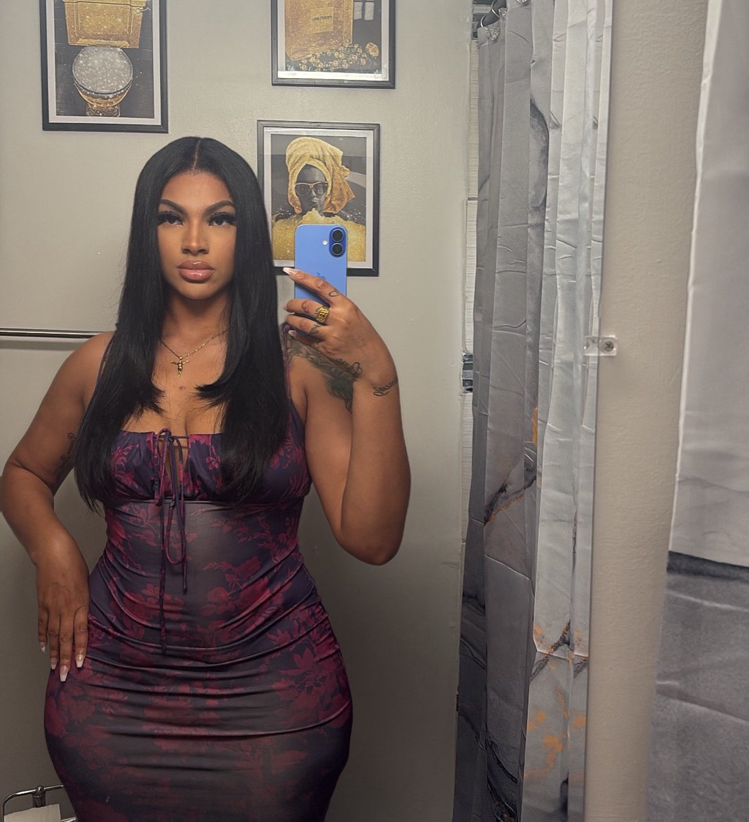 laurensymone_'s tweet photo. Sundress season 💜 https://t.co/ghIlWg1sV8