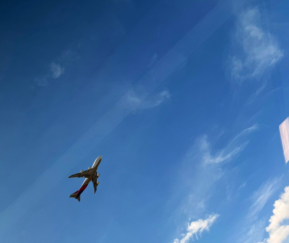brad_sheppy's tweet image. Neat ✈️