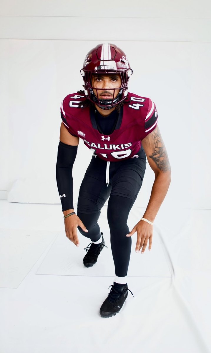 LukusMcDanielss's tweet photo. Redshirt Freshman Year. https://t.co/07xpZ7SxMr