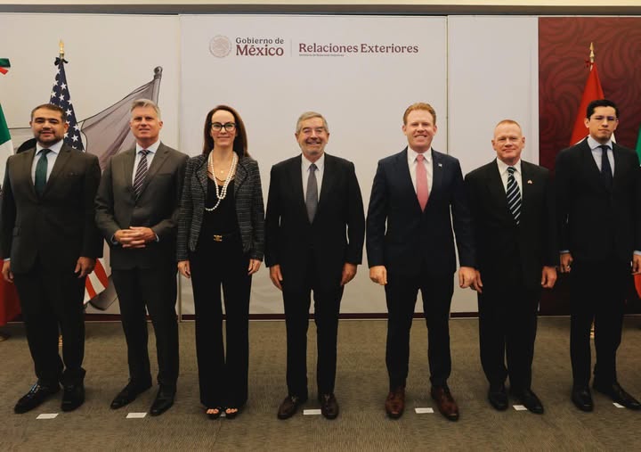 #México 

Encabeza De la Fuente reunión con EUA y Canadá de cara al Mundial 2026

elcomentario.ucol.mx/?p=229942

#ElComentario #CopaMundialdeFutbol #SRE #Deportes #CampeonatoFutbol