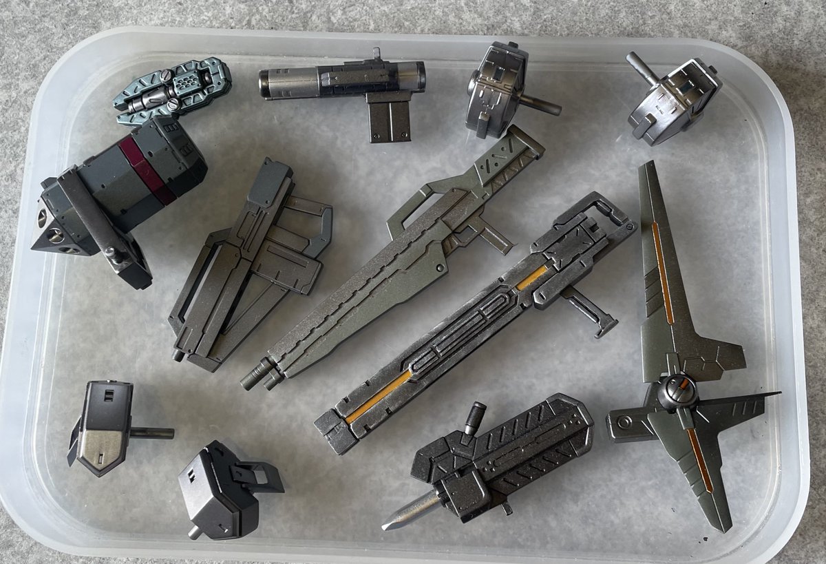 fenekusu_rx0's tweet image. レイヴンスレイヤーさん用で用意した武器達！！