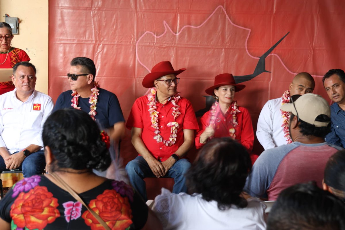 El pueblo tiene derecho a levantar la voz, el pueblo tiene derecho a exigir, solo el pueblo puede salvar al pueblo, nos enseñó López Obrador. 

¡Gira de la #NuevaEsperanza ⭐️ ! 

Estamos dando otro paso a la organización, y parte de la organización es que la gente nos diga por