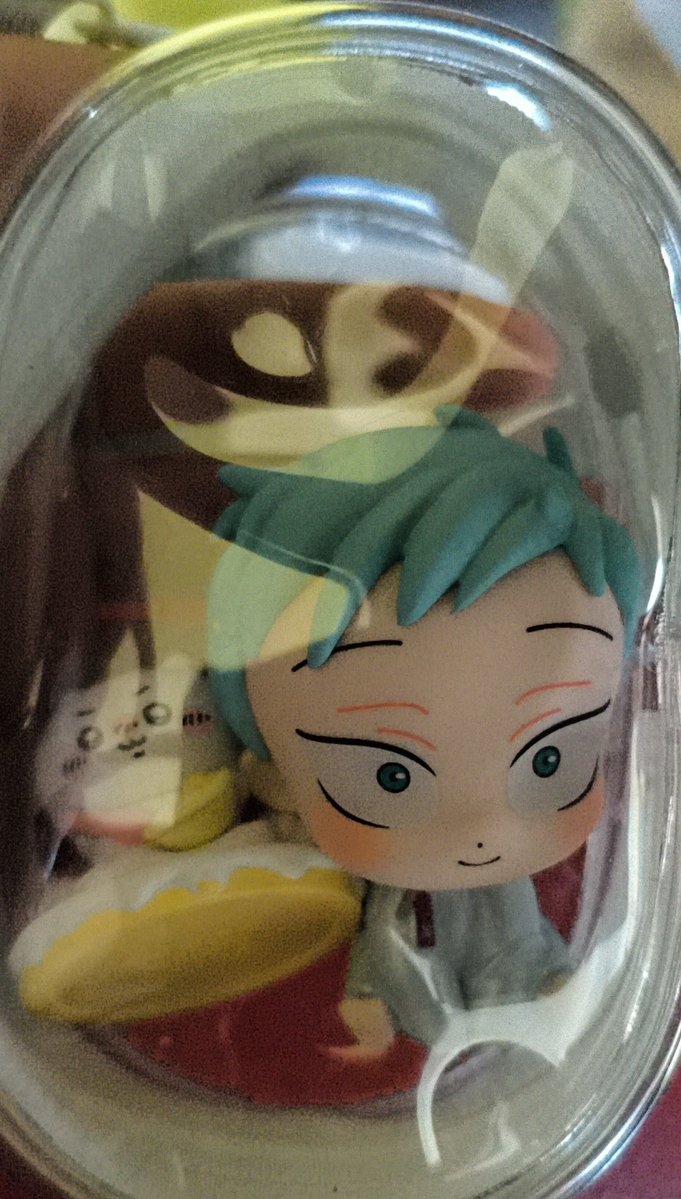 DEWEYSWIFEBAND's tweet image. Till and his friend chiikawa, be nice to them okay?