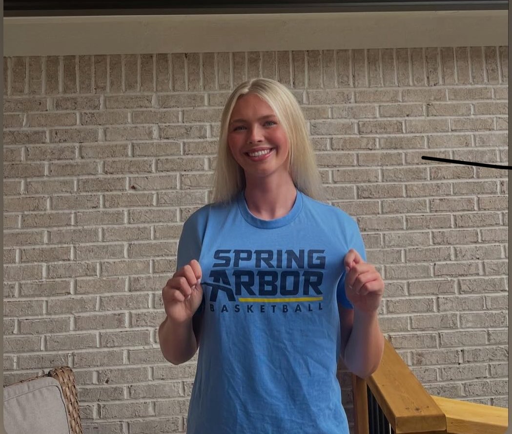 Congratulations to 2026 New Pal Forward Ally White on her commitment to Spring Arbor!!