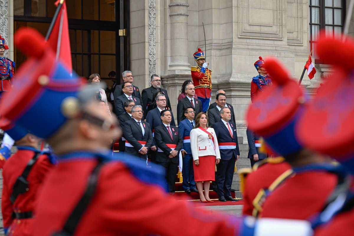 #NotaDePrensa | En el marco del 204.° aniversario de la Independencia del Perú, el ministro de la Producción participó en la misa solemne y Te Deum junto a la presidenta de la República y ministros de Estado.

Desde el Ministerio de la Producción reafirmamos nuestro compromiso