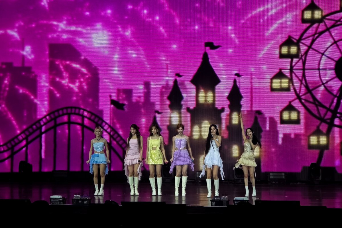 PMCenter_th's tweet image. 🗓️ วันที่ 19 ก.ค. 2568
📍 True icon hall, ICON SIAM
🙇‍♀️ ขอขอบคุณ @livenationth ที่ให้เราได้มีส่วนร่วมในครั้งนี้
📸 ขอบคุณรูปภาพเพิ่มเติม Live Nation Tero : Gunnfoto
🧡 #LED by #PMCENTER

#STAYC #STAYCSTAYTUNEDTour #STAYCSTAYTUNEDTourinBKK #STAYTUNEDTOURinBKK #LiveNationTero