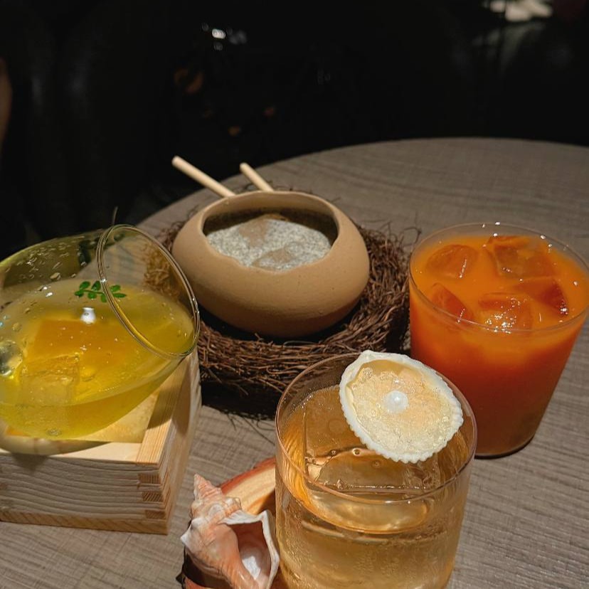 dustycycle's tweet image. In the state of being tipsy, give yourself back to yourself