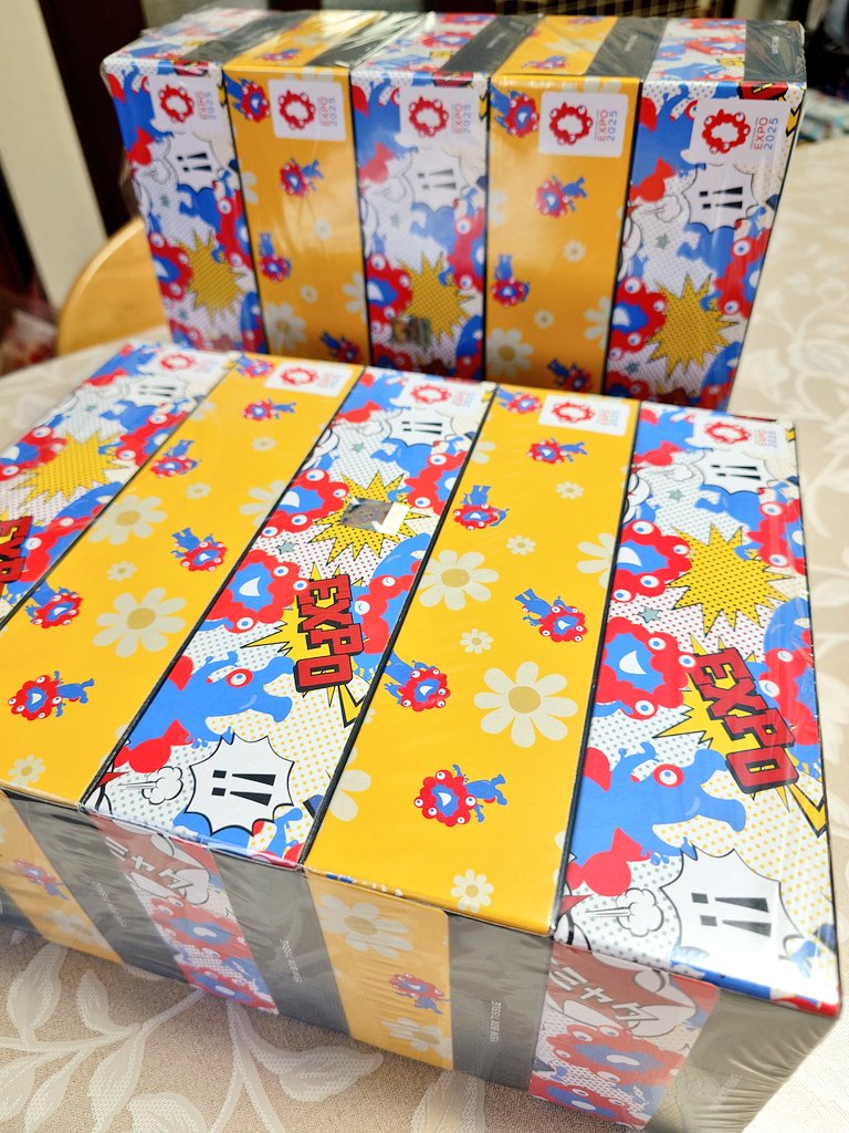 ミャクミャクティッシュケース 一昨日山のように有ったミャクミャクティッシュボックス。 今日同じ