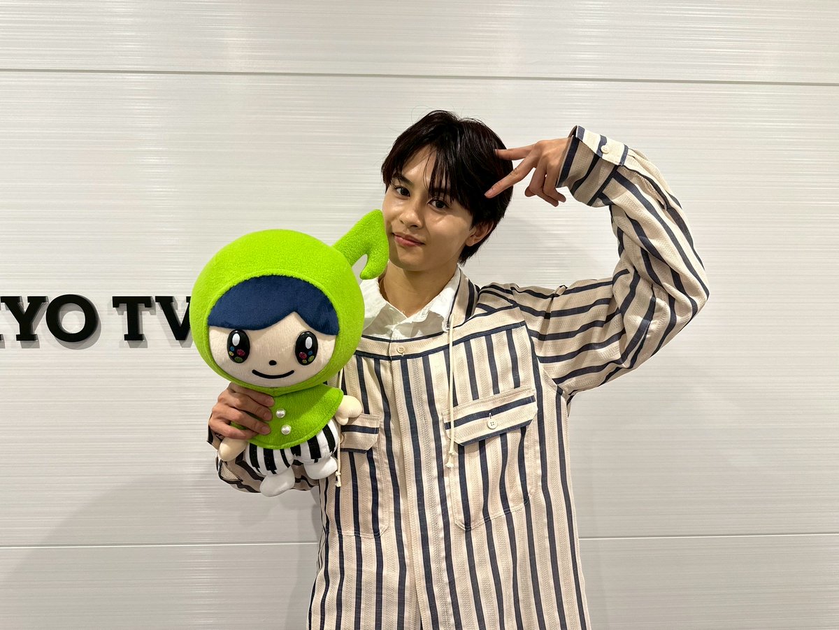 「あさドレ♪」中京テレビ【公式】 (@asadore_ctv) on Twitter photo \📅7/30㊌#あさドレ♪/
6:40頃 あさど~れ?
ドラマ 『#海老だって鯛が釣りたい』から
#草川拓弥 (#超特急) さん登場💚
🏨個性派ホテルから生中継⚡
昭和再現レトロホテルに
サウナ付き宿&伊賀の旧庁舎ホテル
⚾中日🆚巨人
※内容は変更になる場合があります
<a href="/ctv_dorama/">水曜ドラマ『海老だって鯛が釣りたい』7月2日 ㊌ 放送スタート🎣</a> <a href="/takunico_staff/">草川拓弥 staff official</a> \📅7/30㊌#あさドレ♪/
6:40頃 あさど~れ?
ドラマ 『#海老だって鯛が釣りたい』から
#草川拓弥 (#超特急) さん登場💚
🏨個性派ホテルから生中継⚡
昭和再現レトロホテルに
サウナ付き宿&伊賀の旧庁舎ホテル
⚾中日🆚巨人
※内容は変更になる場合があります
<a href="/ctv_dorama/">水曜ドラマ『海老だって鯛が釣りたい』7月2日 ㊌ 放送スタート🎣</a> <a href="/takunico_staff/">草川拓弥 staff official</a>