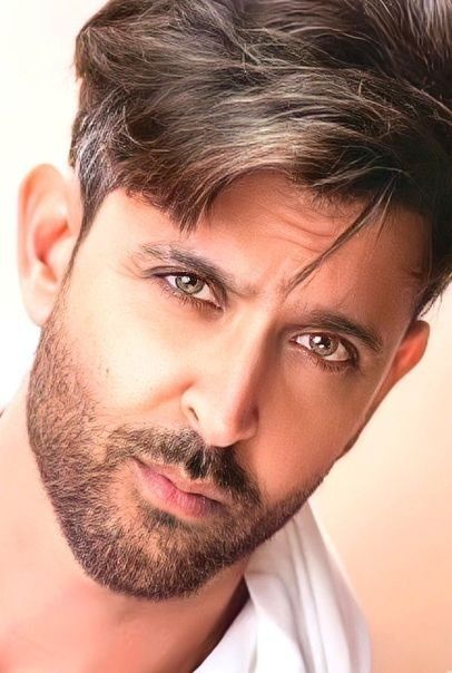 Deadlyspyagent's tweet image. You want to define screen presence? Just look at Hrithik Roshan. He is the definition of it. No one commands the frame like him.
#War2 #HrithikRoshan #ScreenPresence #YRFSpyUniverse