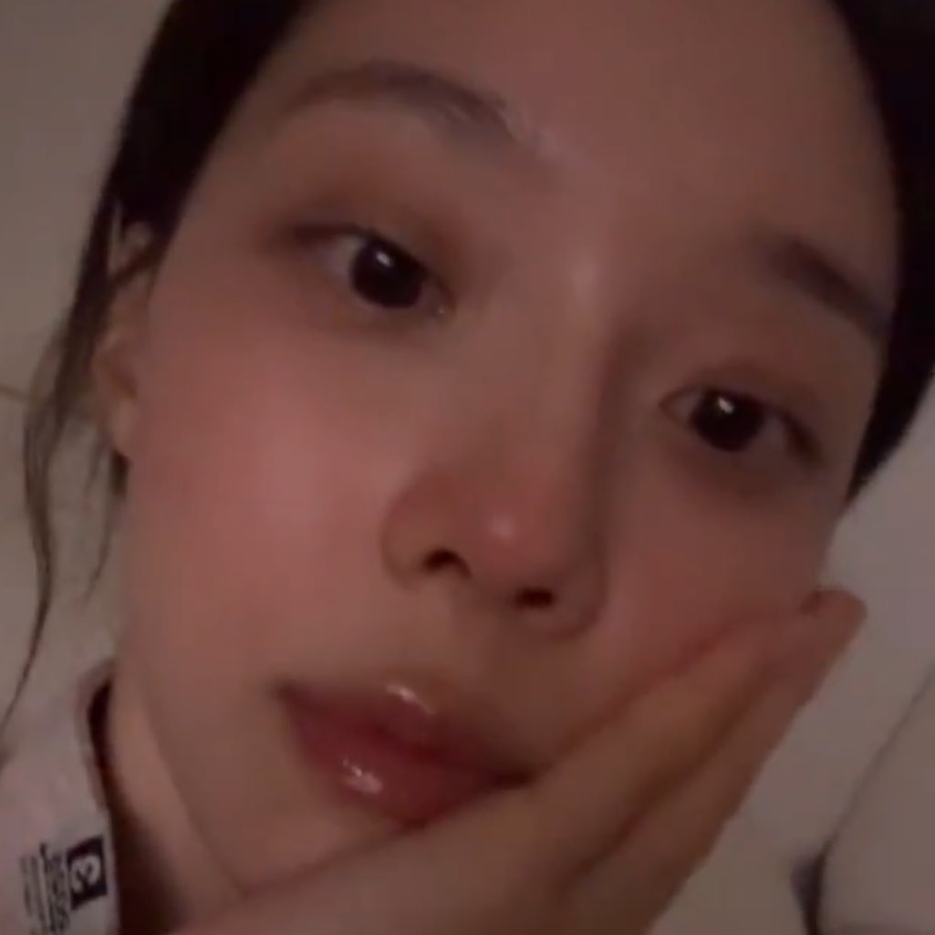 ikes_8229's tweet image. 코촉촉 강아디 
코랑 볼만 유독 더 빨개서 너무 귀여워