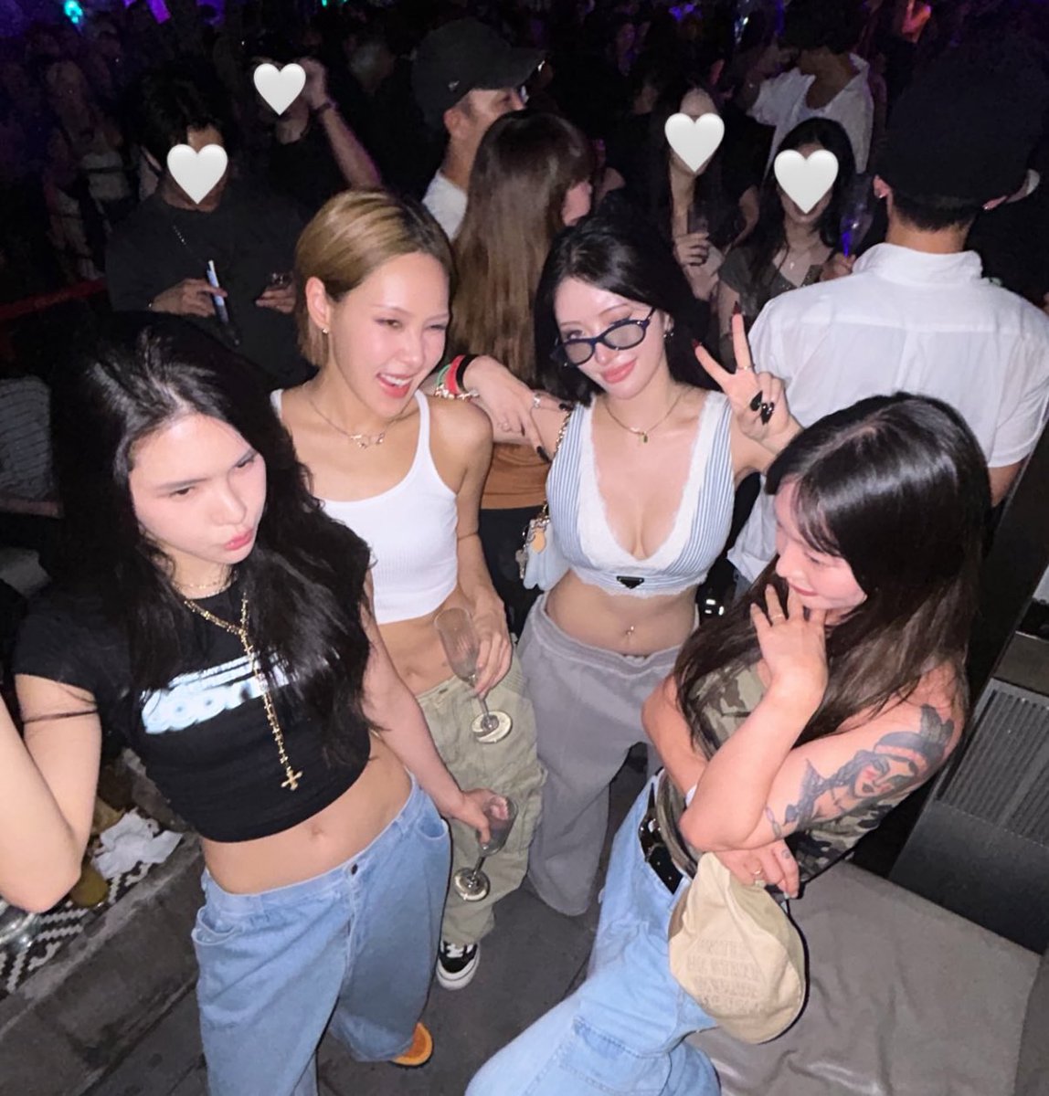 uwahae_'s tweet image. 아 조합 너무좋다…. 우와기 너무 얘뽀