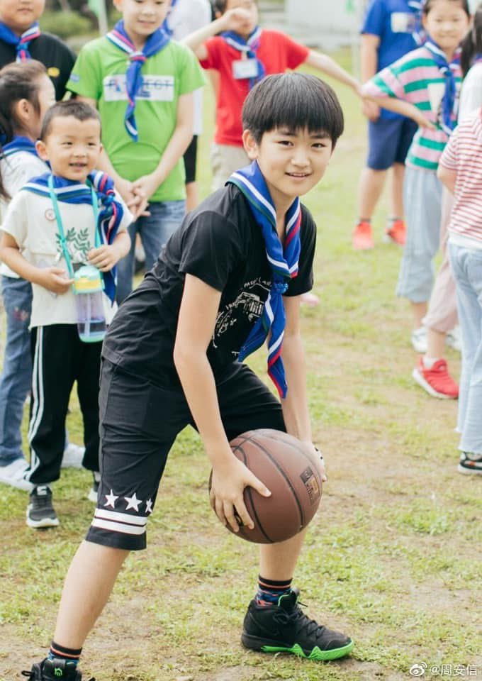ANXINE5's tweet image. 안신이 동아리 컨셉이 뭘지 너무 너무 궁금해 
운동 동아리였으면 좋겠어 잘 어울리잖아