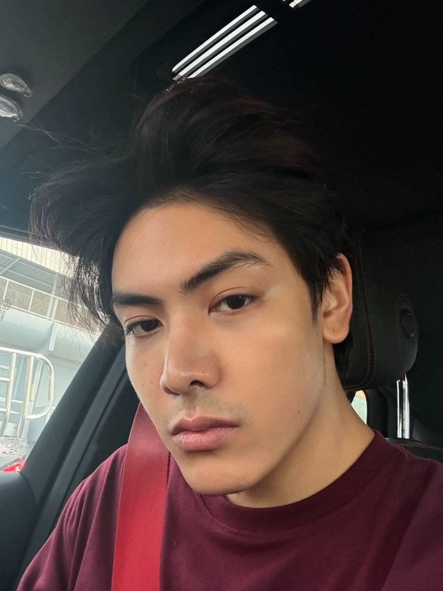 joongsol's tweet image. this is what it looks like to be photogenic&amp;gt;&amp;gt;&amp;gt;so gorgeous