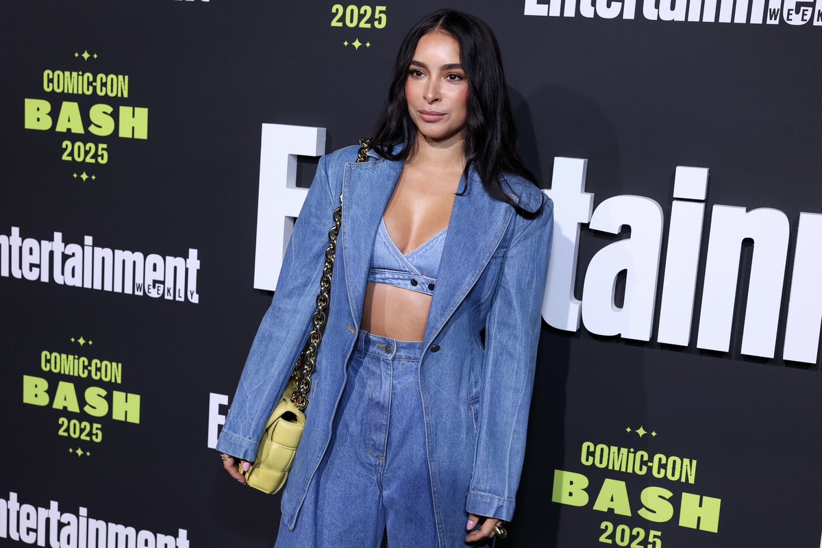 💛💛💛 first time at #SDCC2025