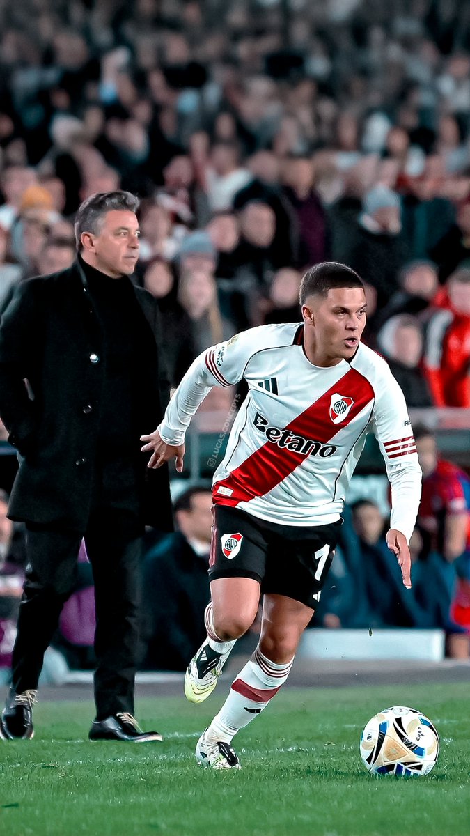 ⁴ᵏ Juan Fernando Quintero y Marcelo Gallardo