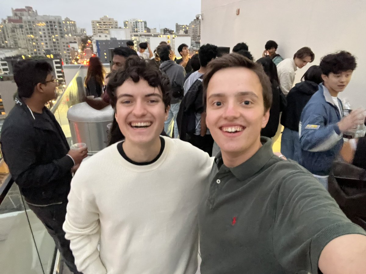 Georg von Manstein tweet media