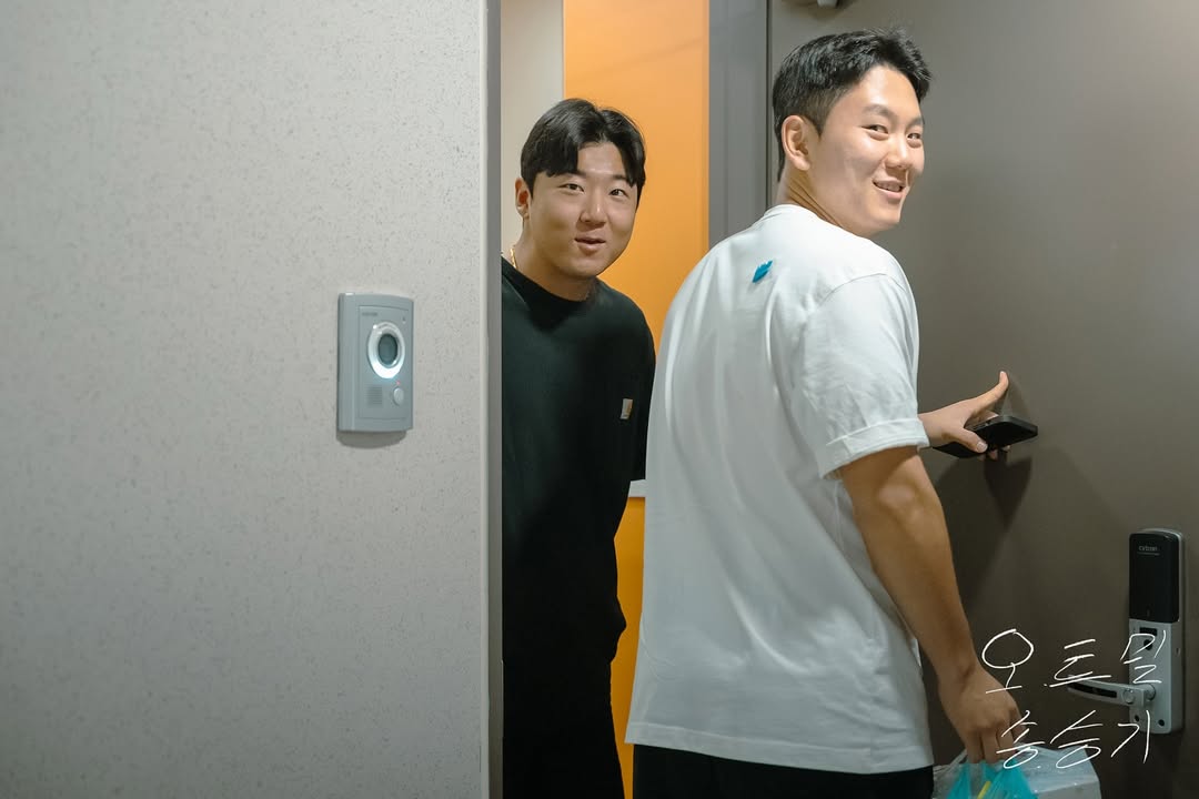 waterblueguest's tweet image. 아 ㅈㄴ 좋고 벌써 웃겨서 개호탕하게 웃음