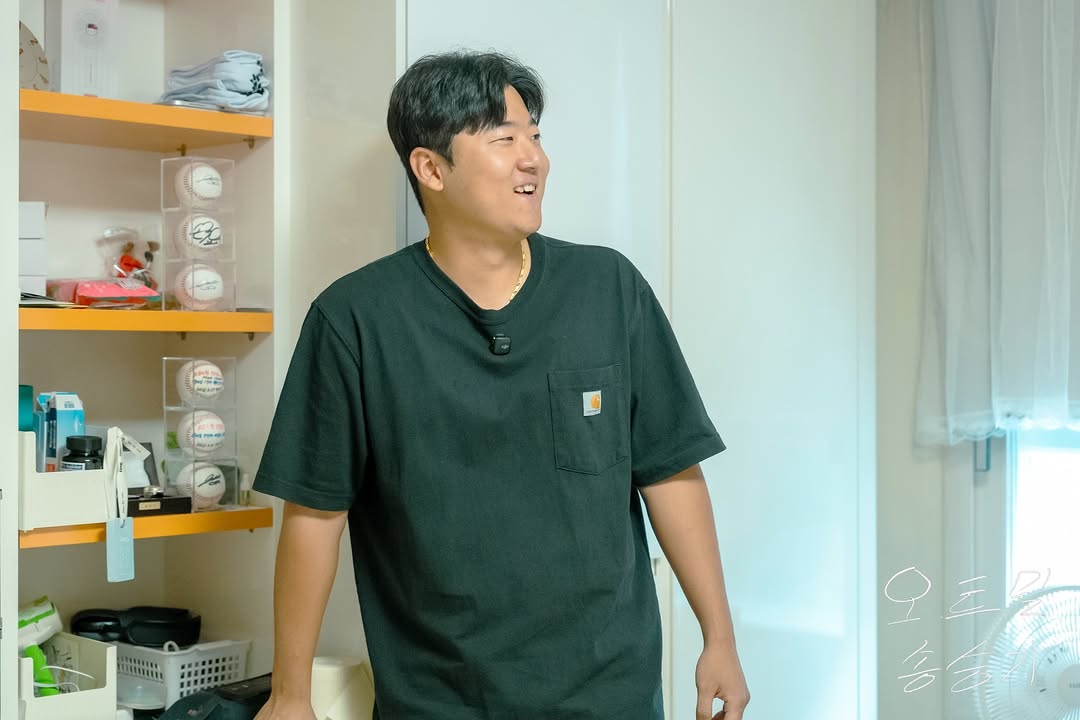 waterblueguest's tweet image. 집에서도 볏짚st 톤그로 금목걸이 하 씁 승기여도 좀 어렵네..